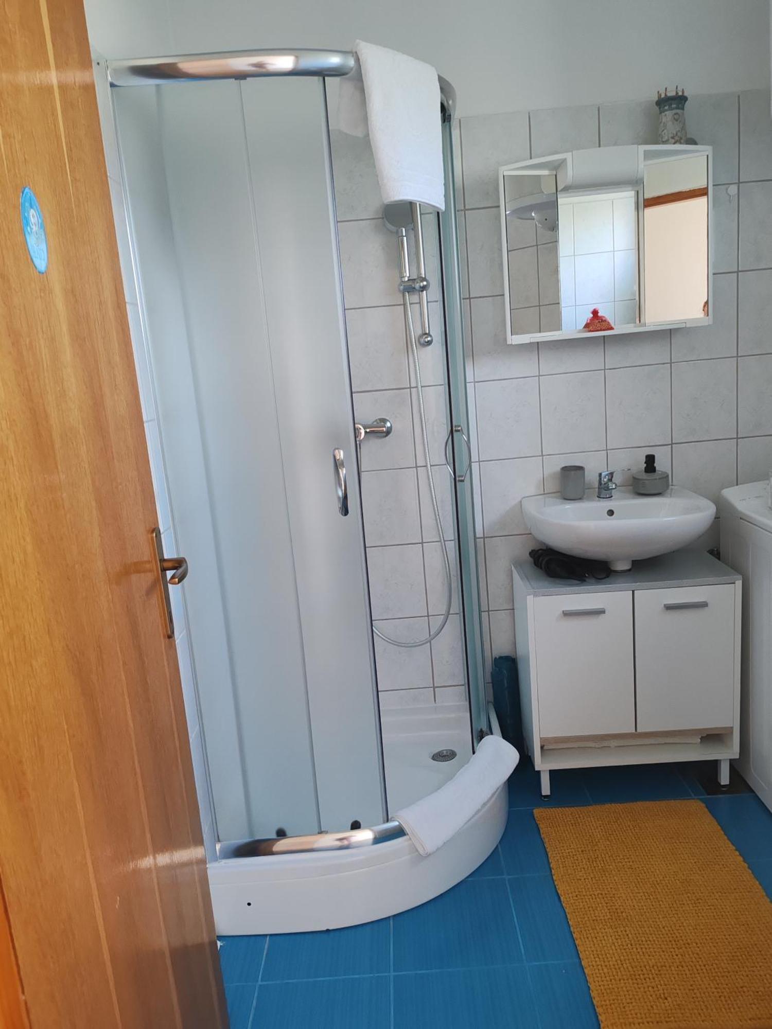 Apartman Olic Ražanac Екстериор снимка