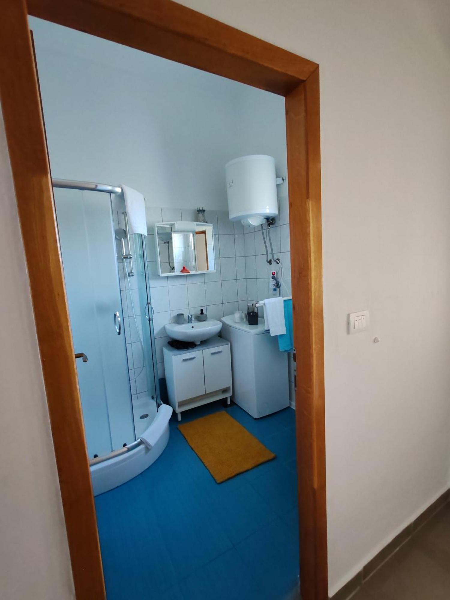 Apartman Olic Ražanac Екстериор снимка