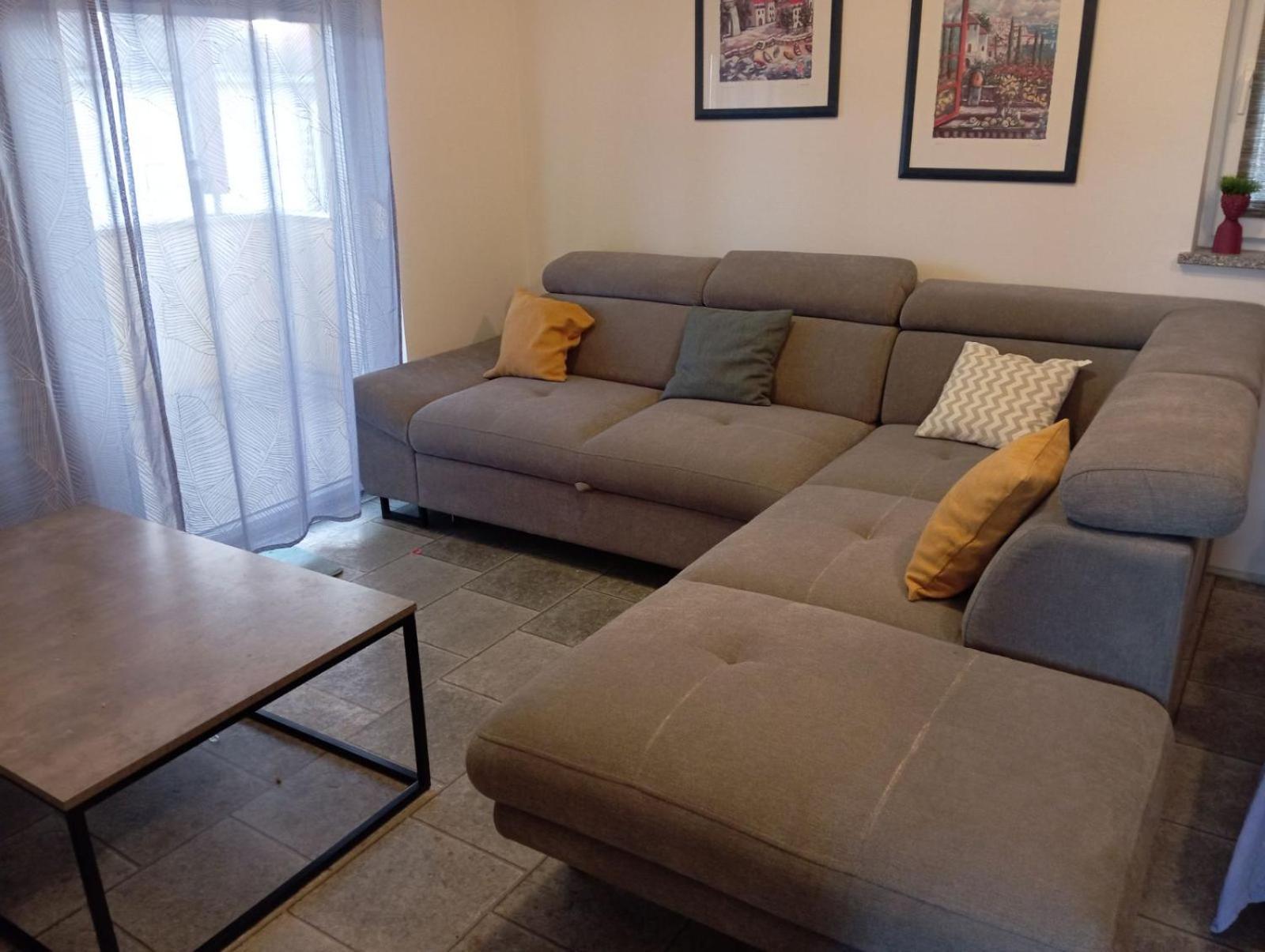 Apartman Olic Ražanac Екстериор снимка